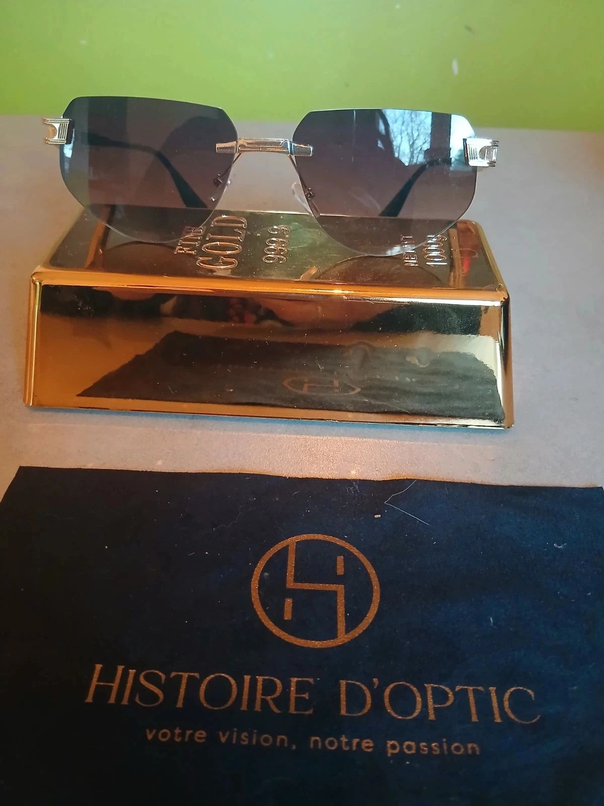 Óculos de Sol 'Sem Nome' Estilo Y2K – Lentes Coloridas & Acabamentos Dourado – photo 2